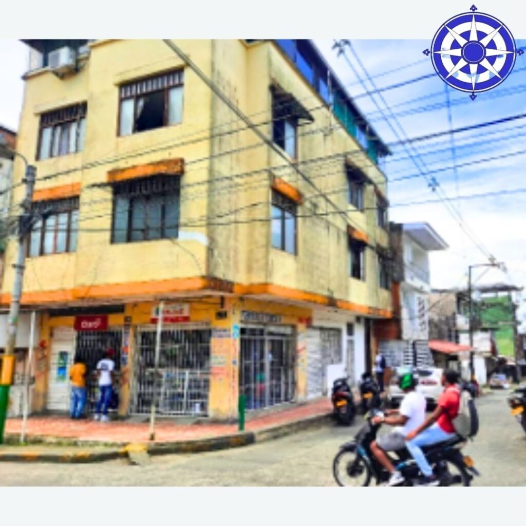 EDIFICIO 4 PISOS CON LOCAL COMERCIAL – BARRIO EL JORGE image 3